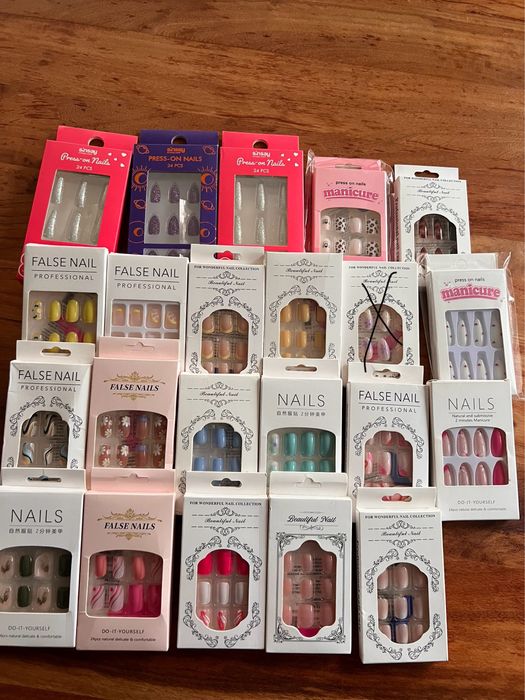 Изкуствени нокти (press-on)