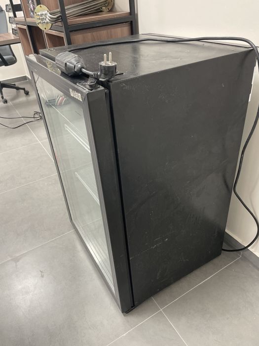 Холодильник барный