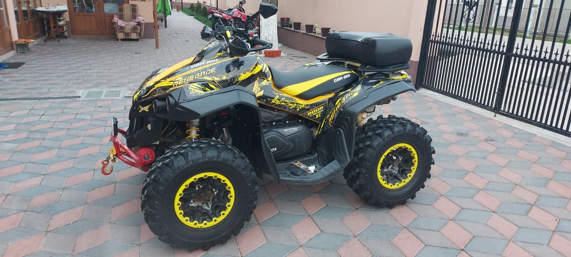 Can Am Renegade 800R cu servodirectie