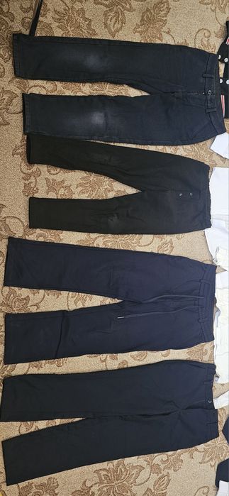 Продам школьные вещи пакетом