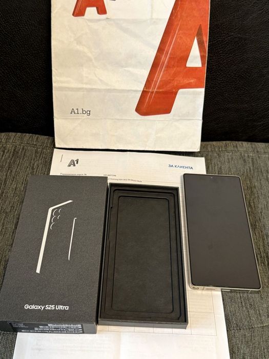 КАТО НОВ 256GB Samsung S25 Ultra A1 Гаранция 2027г. Black / Черен