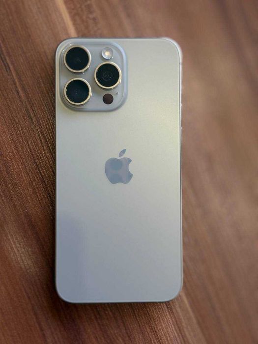 iphone 15 pro max titan  256gb 91 yomkost ideal sostayana