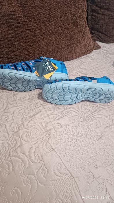 Детски сандали 34 размер нови