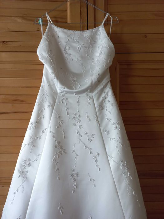 Rochie de mireasă brand lux St Partick, din Canada, S - M impecabilă