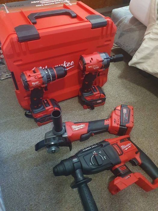 Милуоки сет4в в куфър