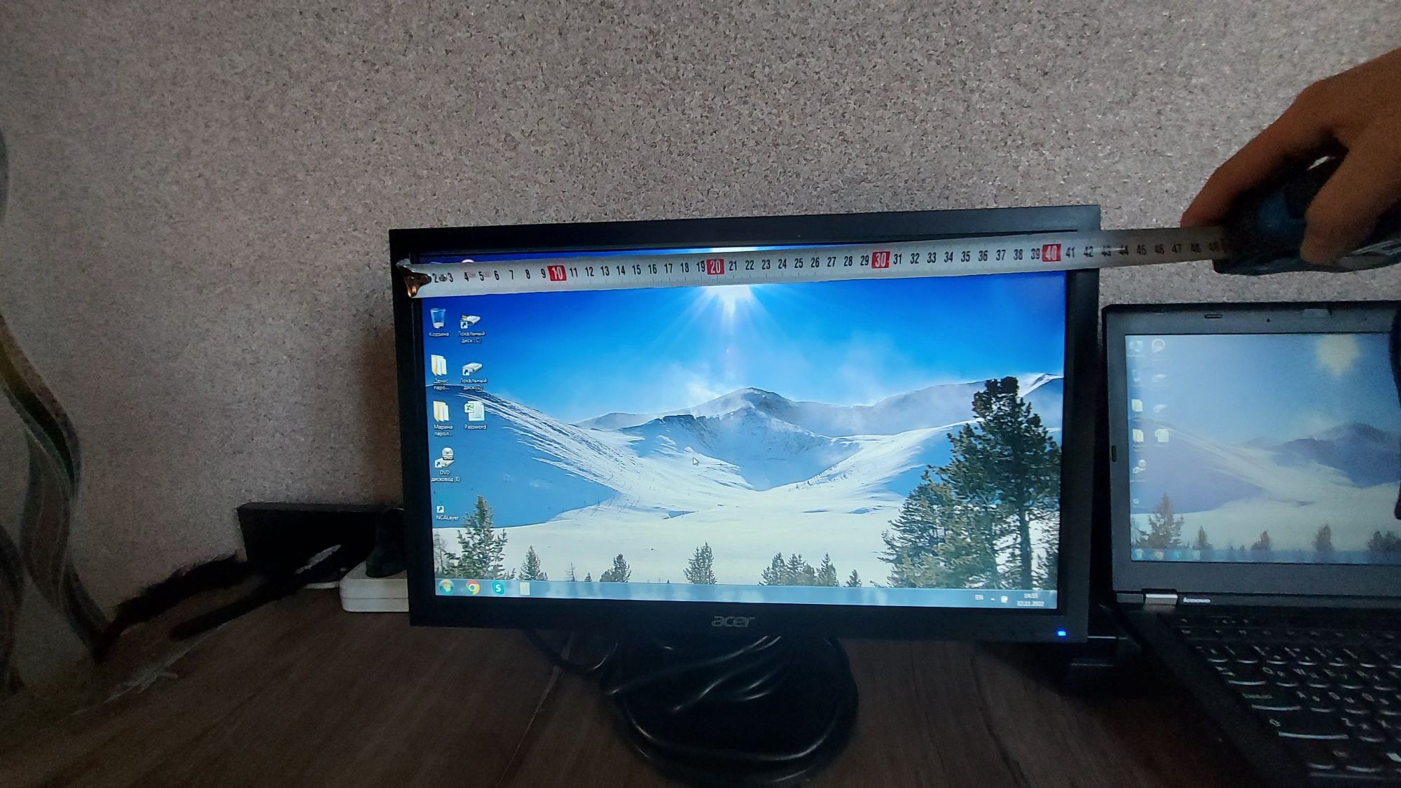 Продам монитор "Acer - V193HQV" и "LG - LED 19EN33"