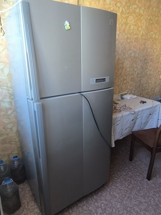 Продам холодильник б/у