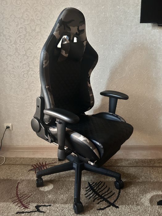 Игровой стул (камуфляжный цвет)