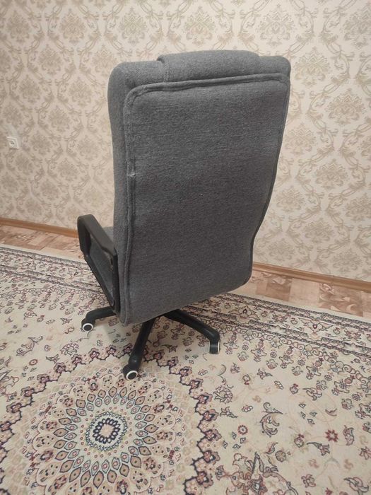 Продам кресло для дома и офиса