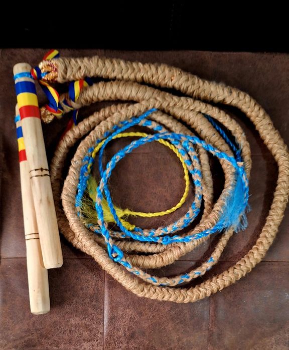 Vand bice traditionale romanesti