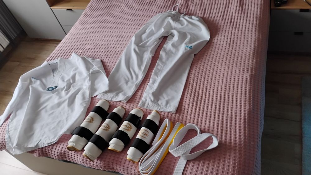 Kimono Dobok taekwondo karate