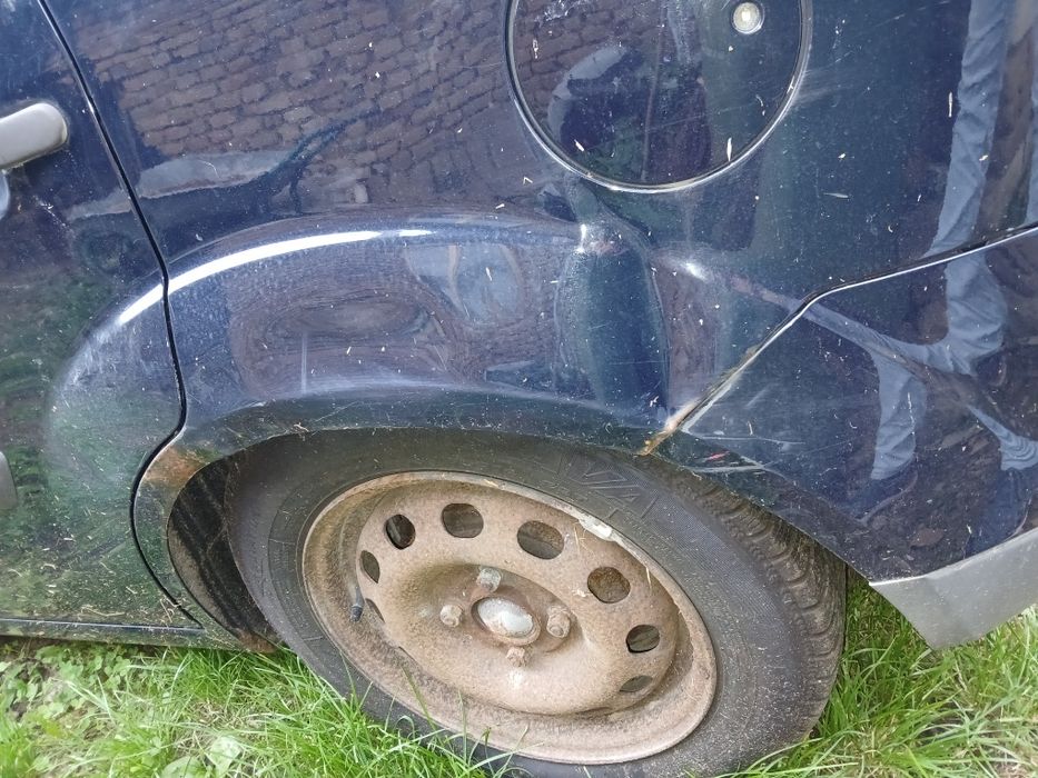 Vind ford fiesta