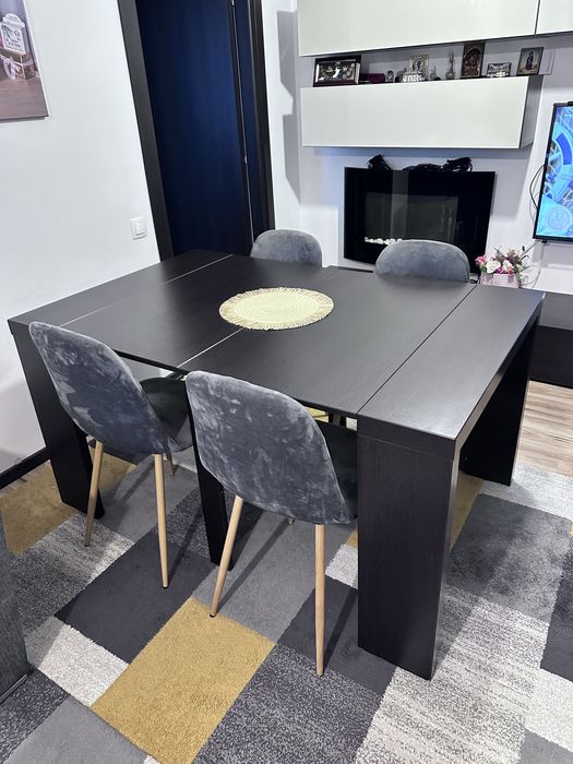 Masa extensibila pentru 2/4/6/8 persoane