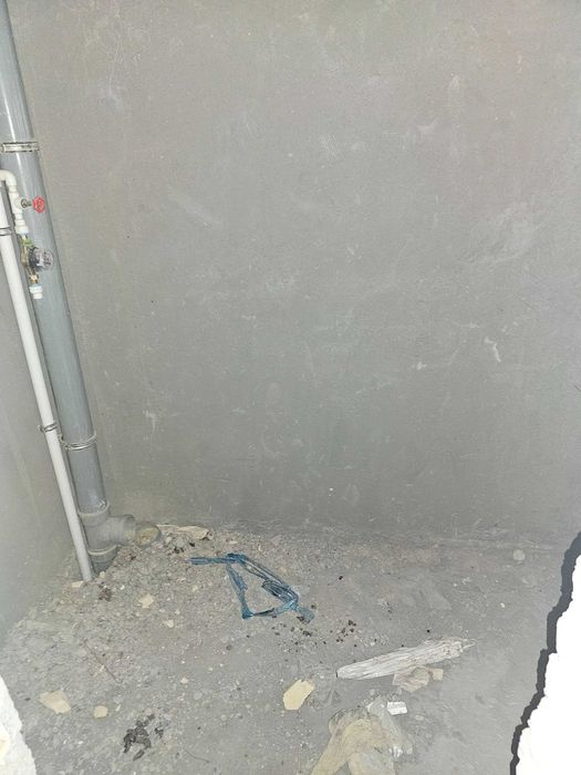 Тезда 1 хоналик квартира 2-каватдан сотилади.Ор:5-мкр.Орбита