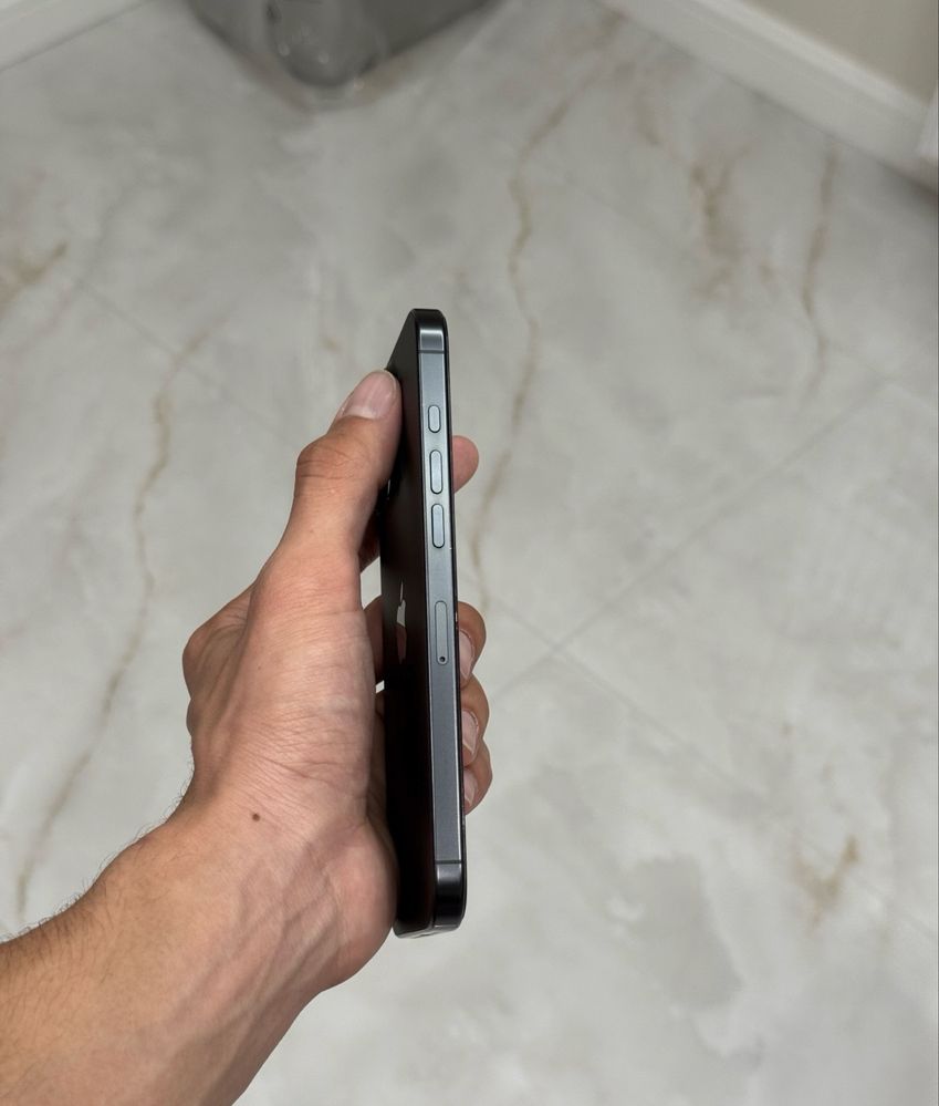iPhone 16 Pro Max 256gb 1 sim