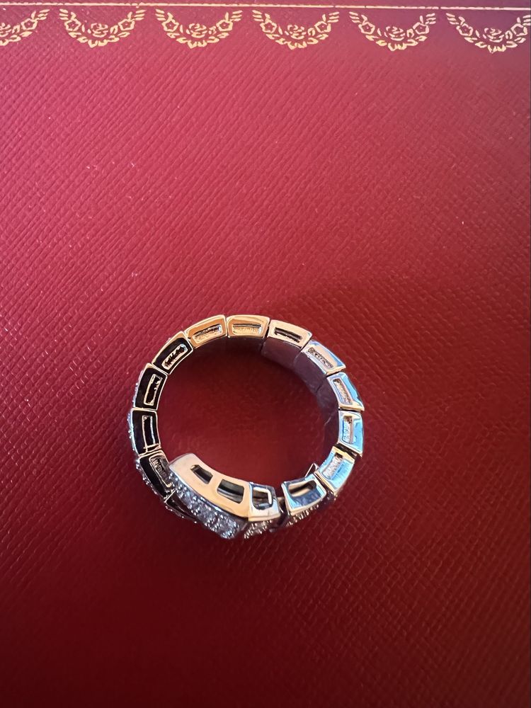 Bulgari Serpenti пръстен