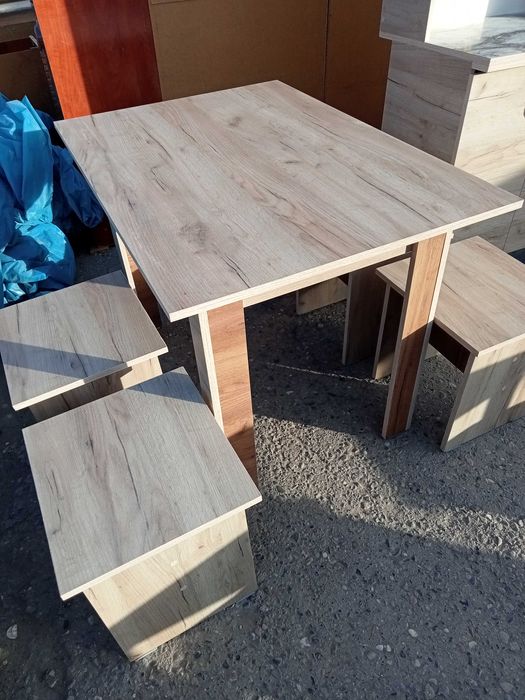 Стол табурет набор