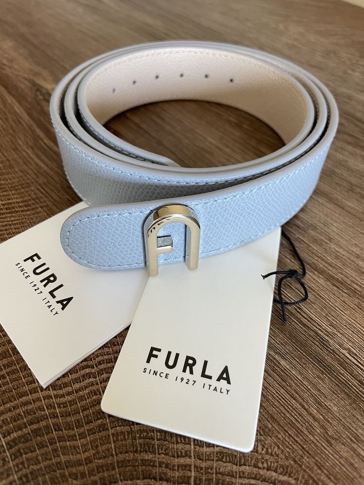 Дамски колан Furla