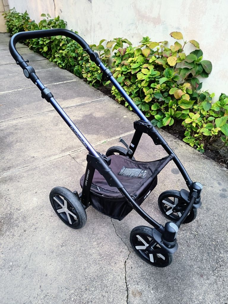 Cărucior baby design lupo comfort 2in1