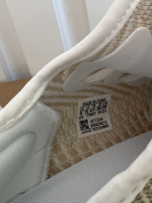 Adidas yeezy 350 V2 natural marimea 41 PREMIUM