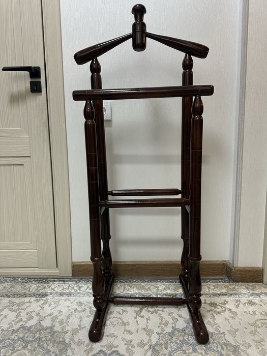 Вешалкала напольная для одежды