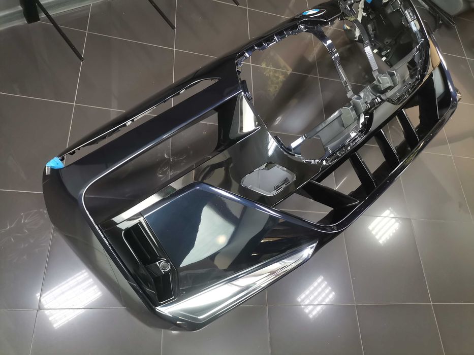 Предна Броня BMW 7 i7 G70 M Пакет БМВ 7 и7 Г70 М Спорт Комплект - A33