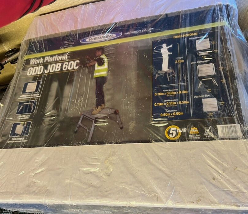 Platforma de lucru Werner, 150 kg capacitate de incarcare