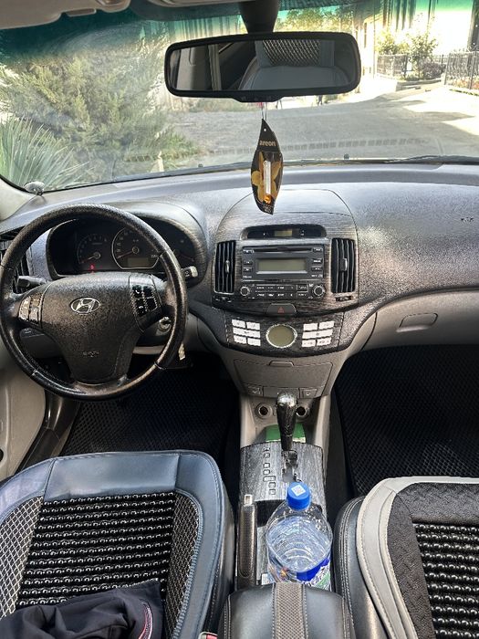 Hyundai avante 2009