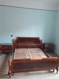 Dormitor lemn vintage.Okazie