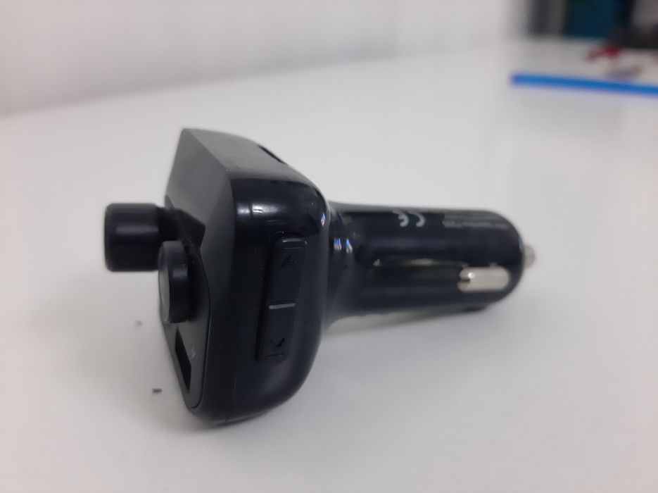 Modulator FM PNI Valentine F250, bluetooth, mp3, usb