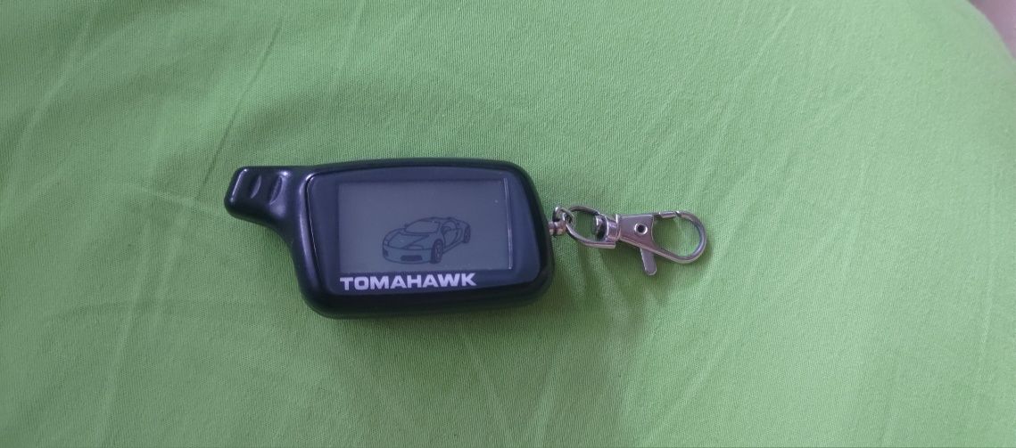 Продам оригинальный брелок от сигнализации Tomahawk x5