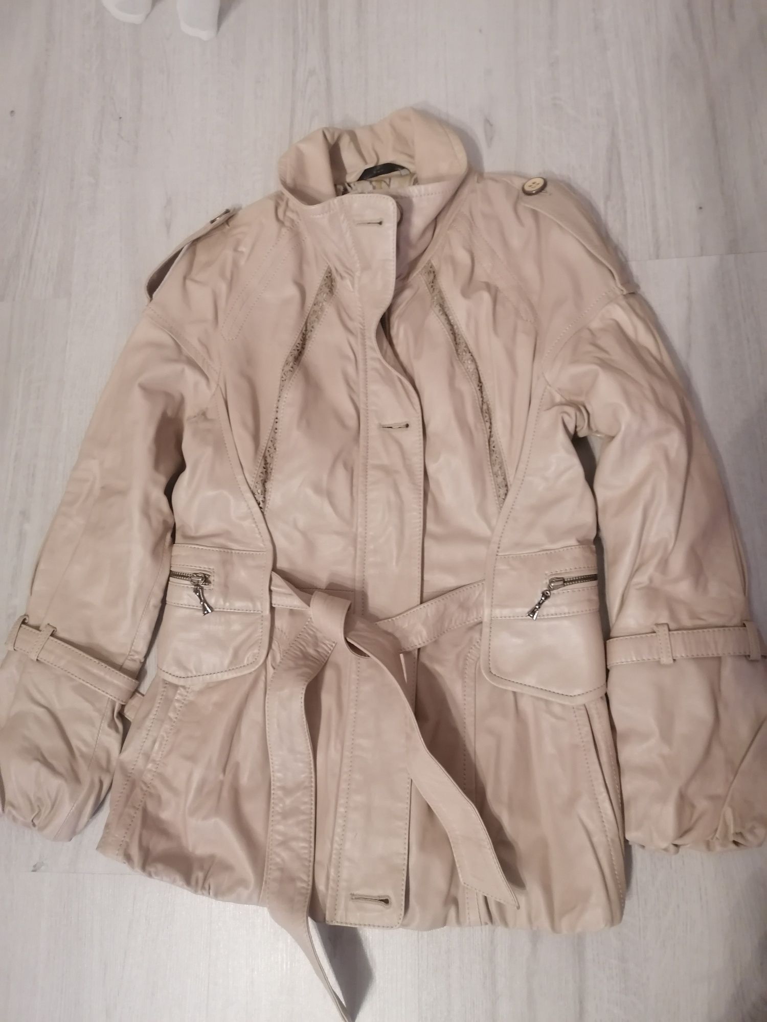 Geaca / palton dama din piele fina, mar 42 slim, noua, eleganta, model