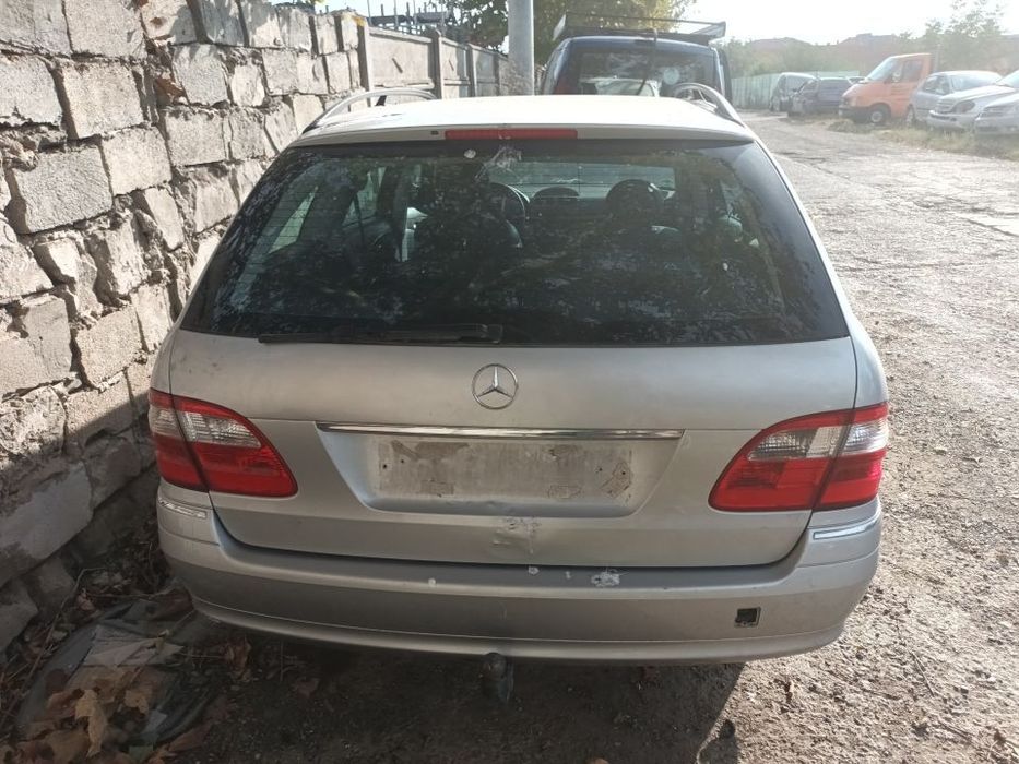 Dezmembrari  Mercedes-Benz E-CLASS (W211)  2002  > 2009 E 320 CDI (21