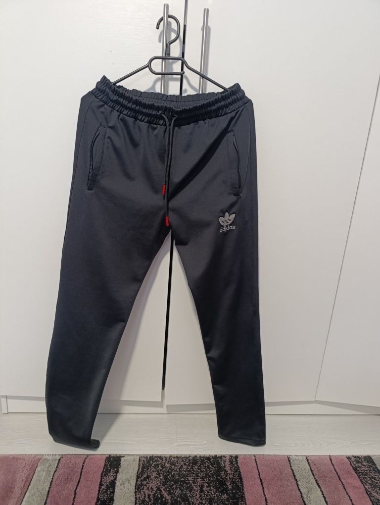 Trening adidas  nou măsura s/m