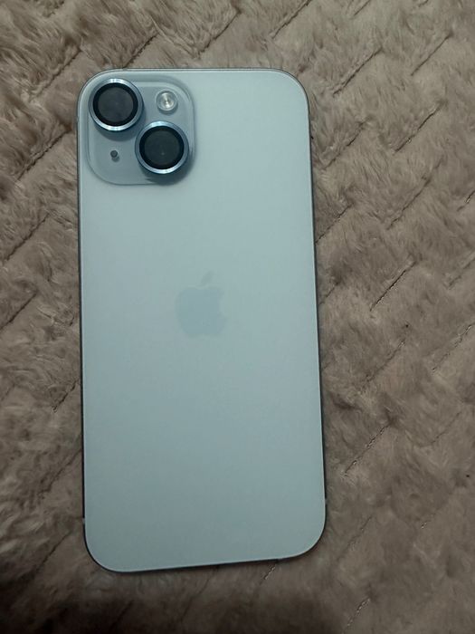 IPhone 15 128GB.