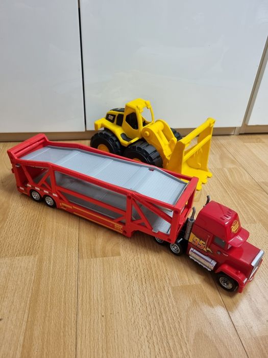 Продам детские машинки