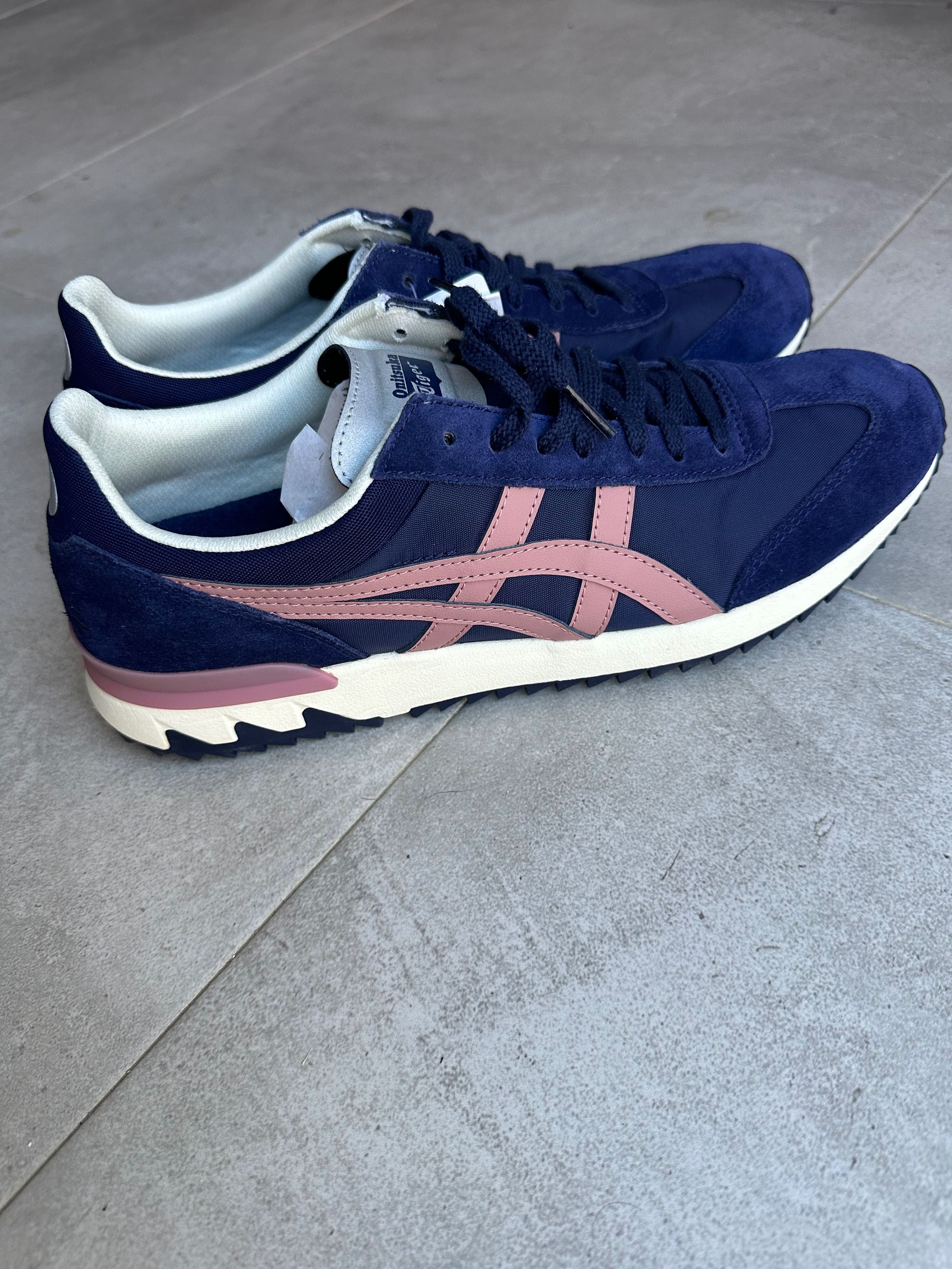 Маратонки Asics 42,5 номер