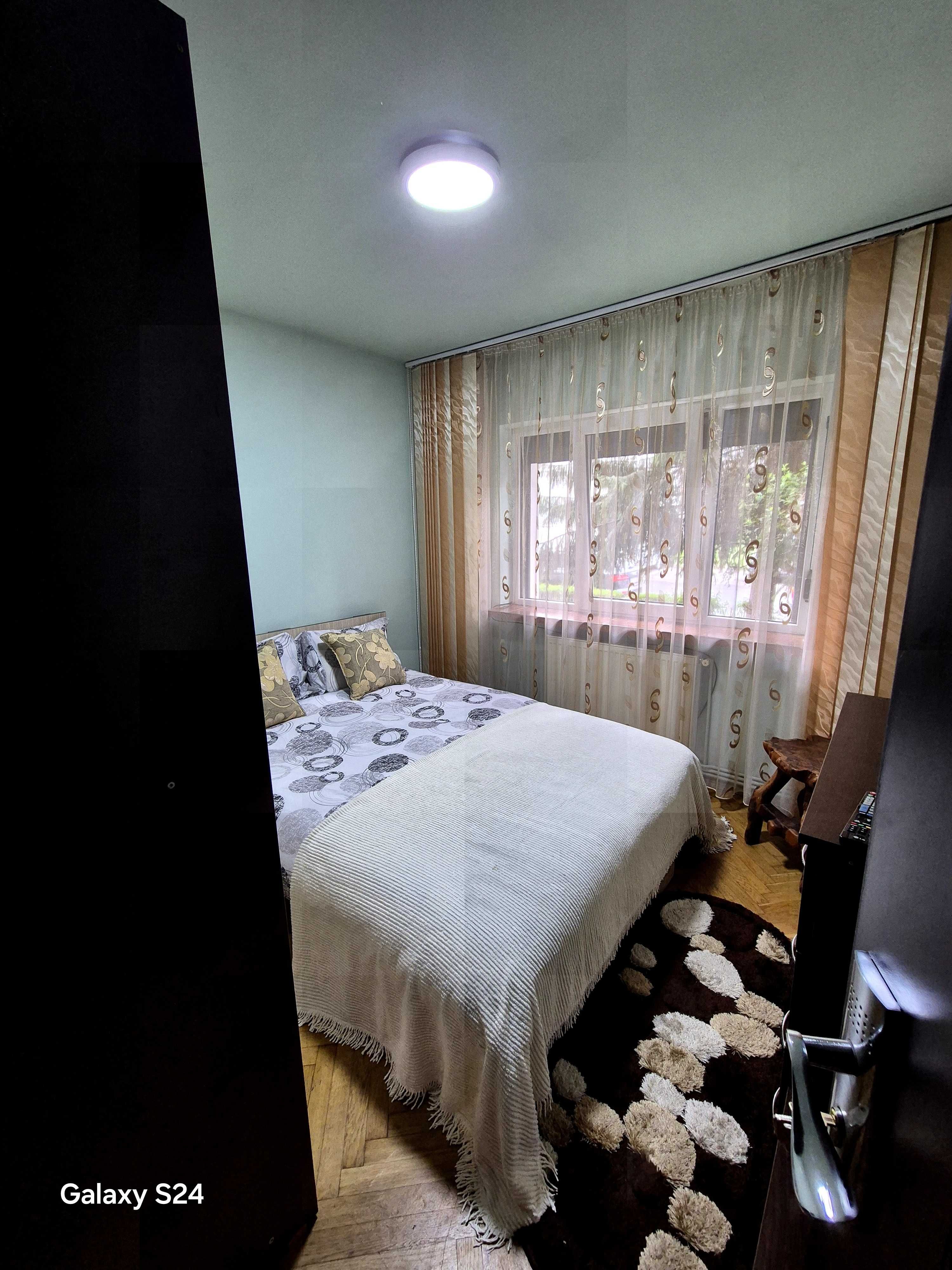 Apartament 2 Camere Decomandat 45m2 Curtea de Arges 60000 euro