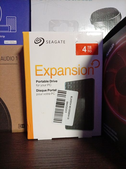 Hdd extern seagate expansion sigilat 4T
