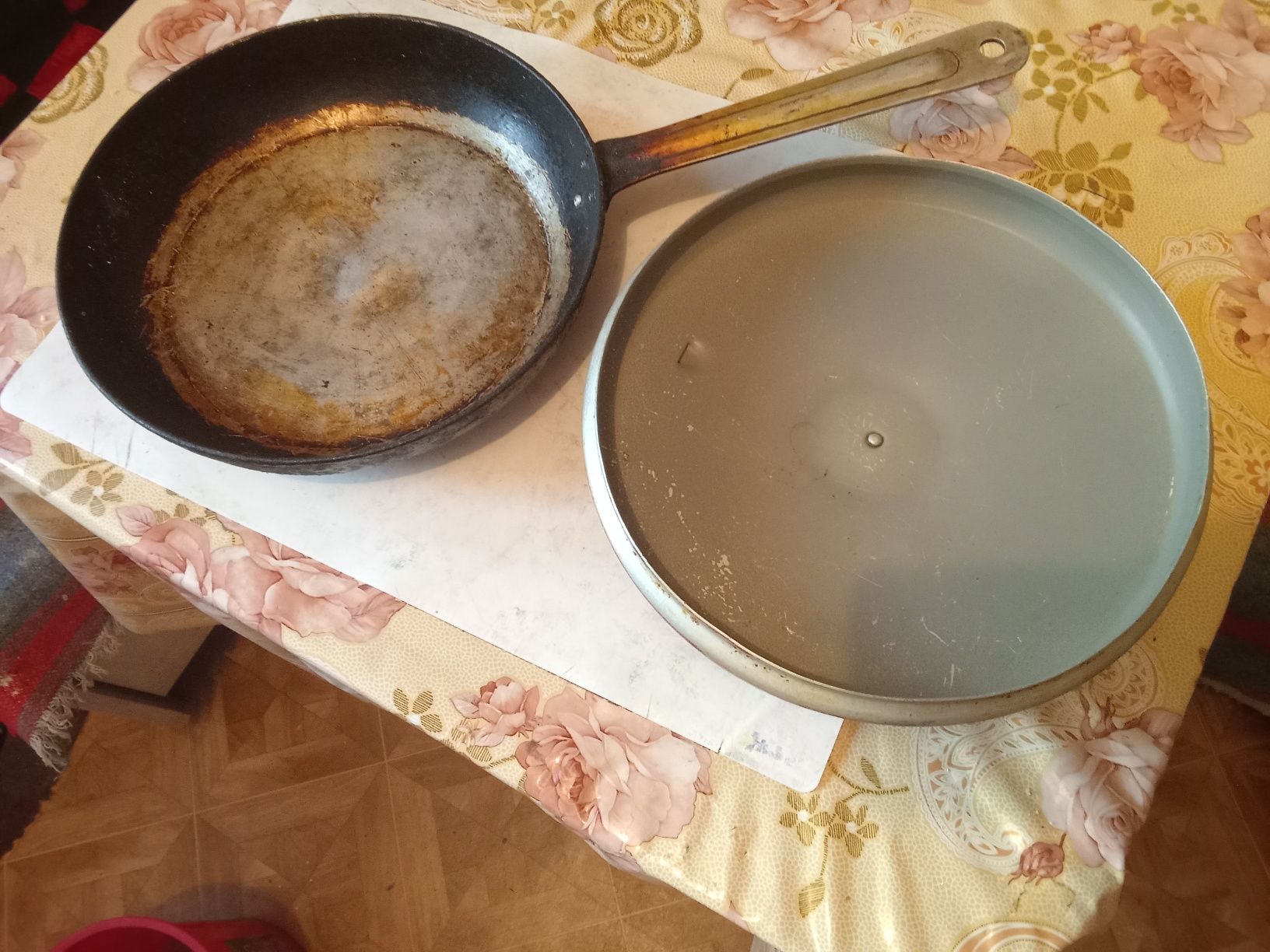 Сковорода с крышкой, советского производсва