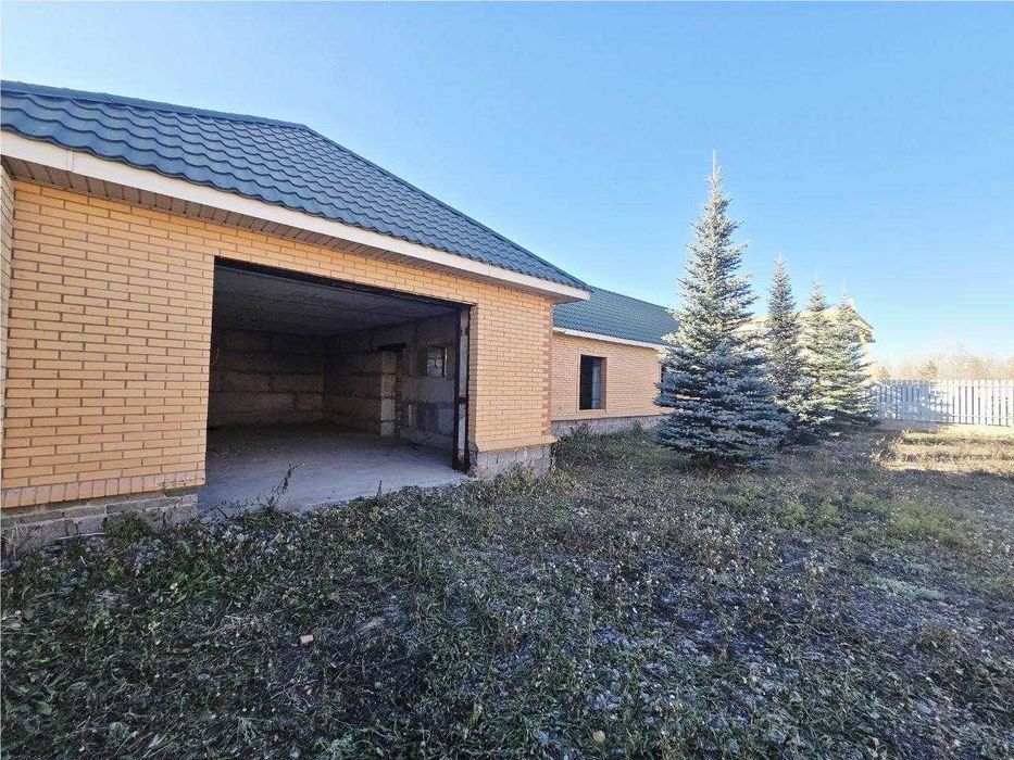 **Продам 2х этажный коттедж в Старом городе