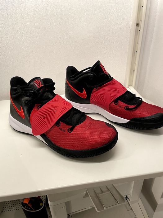 Nike Kyrie Flytrap 3 - size 45,5 - noi