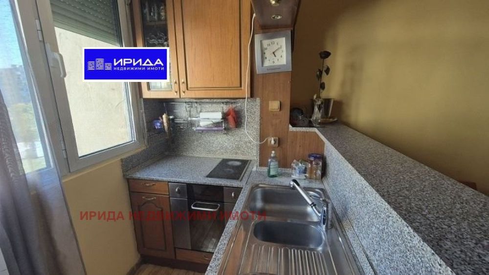 Продава се Тристаен апартамент в София, НПЗ Изток - 65 кв.м за 2462 €/кв.м - Снимка #5