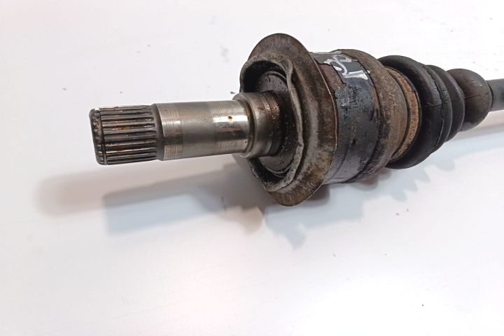 Planetara stanga Mercedes-Benz Vito W639