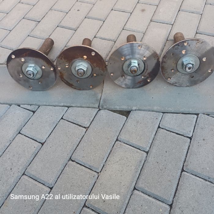 Butuci caruta mare .