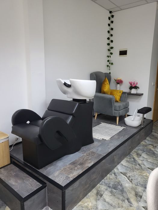 Дава се под наем  в Варна, Колхозен пазар -  кв.м за 102 € - Снимка #2