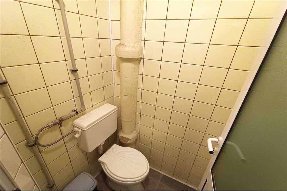 Продава се Промишлена сграда в Русе, Промишлена зона - Запад - 2245 кв.м за 153 €/кв.м - Снимка #18