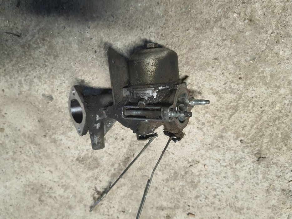 Carburator briggs stratton