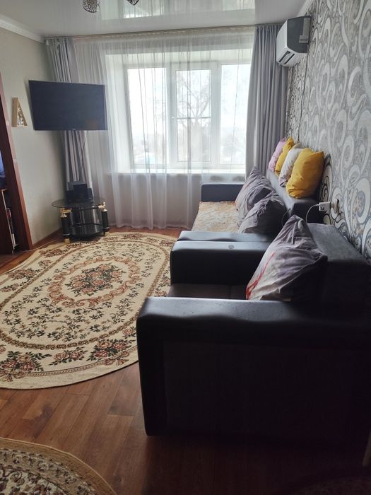 Продам 4х комнатную квартиру