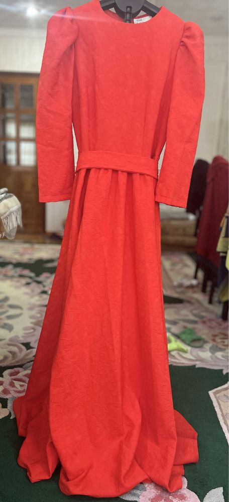 Красное платье в пол от кутурье новое